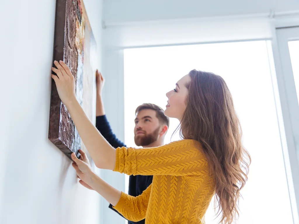 How to Safely Install Hooks for Pictures and Plants