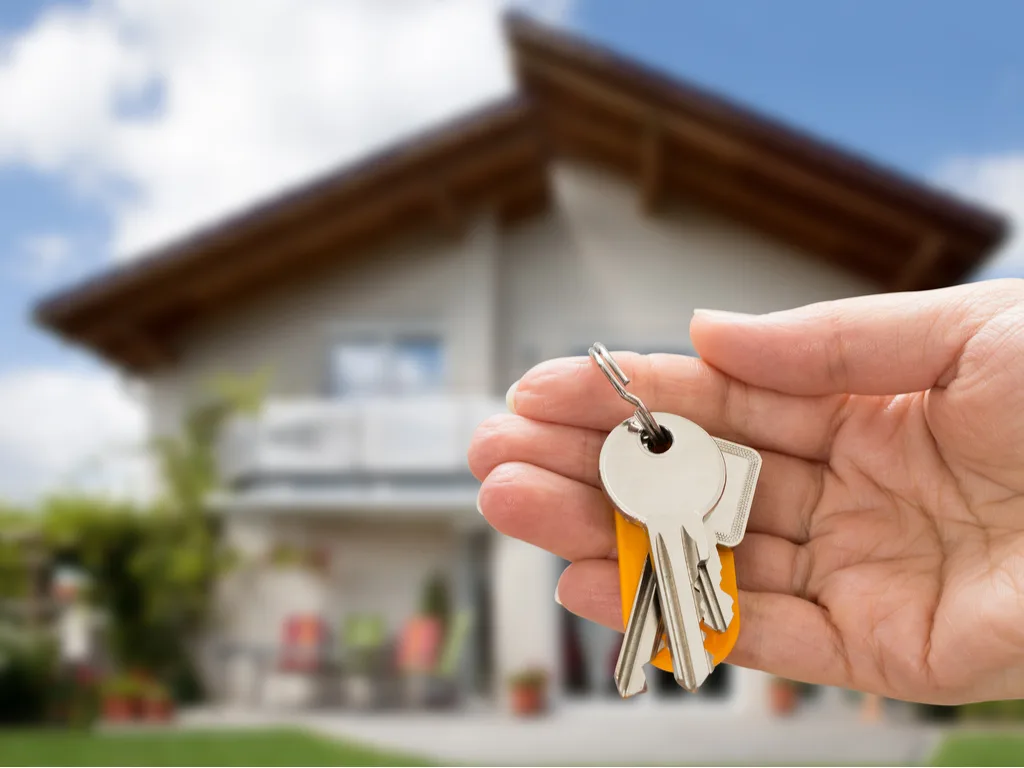 Pros and Cons of Rent-to-Own Properties